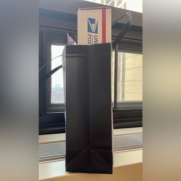 Cherry Girl Quilted Tote NEW PACK OF 2 BRAND NEW - Picture 3 of 7